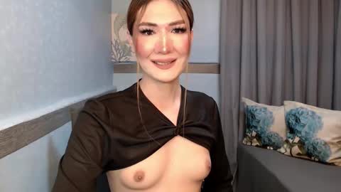 Megan online show from 04.15.26