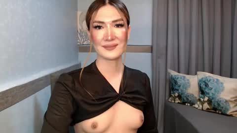 Megan online show from 04.16.26