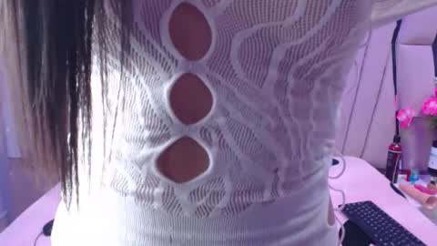 megan_latinn online show from 11.27.25