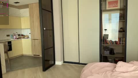 Megan   inst meg myersss online show from 04.20.26