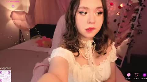 Megan Nelson online show from 07.03.26