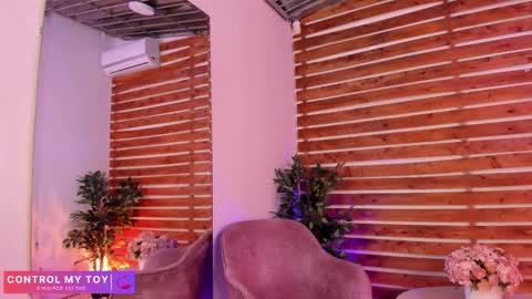 megan_raiin online show from 12.02.25