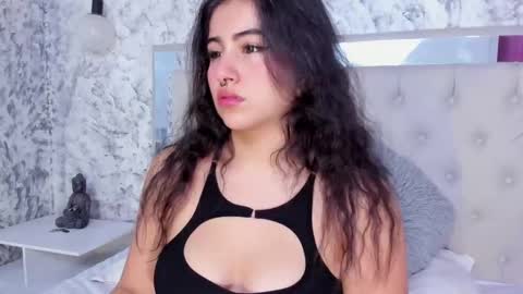 Snapshot of megan_rossee1 chatting on 10.04.25 MEGAN online show from 10.04.25