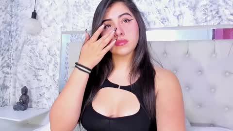 Snapshot of megan_rossee1 chatting on 10.30.25 MEGAN online show from 10.30.25