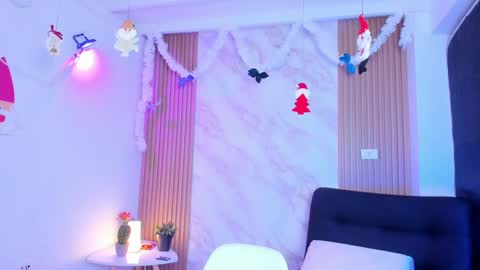 Megan online show from 12.30.24