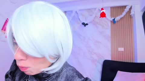 Megan online show from 01.04.25