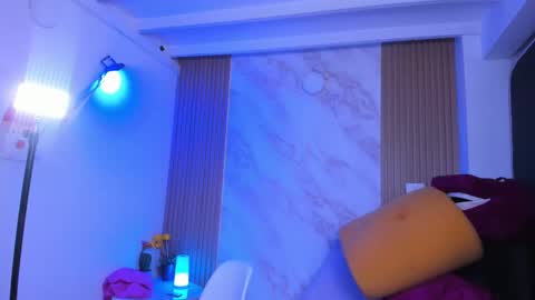 Megan online show from 02.09.25