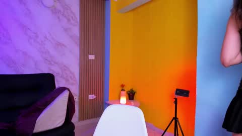 Megan online show from 09.30.25