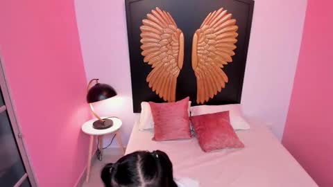 Megan  online show from 10.14.25