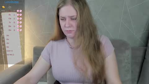 Snapshot of megan_violer chatting on 12.16.24 Megan Mon Fri 1600-2200pm Tue Wen Sat 0900-1600pm online show from 12.16.24