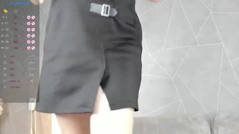 Snapshot of megan_violer chatting on 01.10.25 Megan Mon Fri 1600-2200pm Tue Wen Sat 0900-1600pm online show from 01.10.25