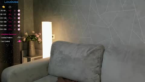 Snapshot of megan_violer chatting on 02.06.25 Megan Mon Fri 1600-2200pm Tue Wen Sat 0900-1600pm online show from 02.06.25