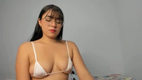 megan online show from 03.03.25