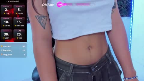 megan white 01  online show from 02.08.25