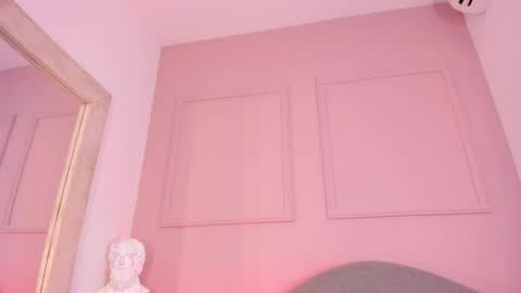 Megan online show from 03.31.26