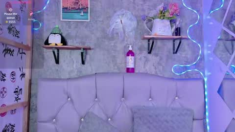 Megan online show from 12.04.25