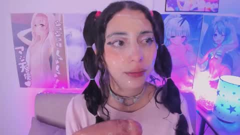 Snapshot of megan_yagami chatting on 12.19.24 Megan online show from 12.19.24