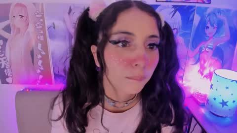 Snapshot of megan_yagami chatting on 01.10.25 Megan online show from 01.10.25