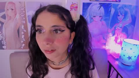 Snapshot of megan_yagami chatting on 01.10.25 Megan online show from 01.10.25