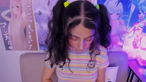 Snapshot of megan_yagami chatting on 02.11.25 Megan online show from 02.11.25