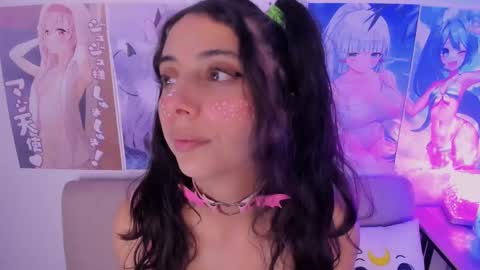 Snapshot of megan_yagami chatting on 02.13.25 Megan online show from 02.13.25