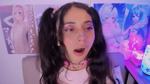 Snapshot of megan_yagami chatting on 02.19.25 Megan online show from 02.19.25