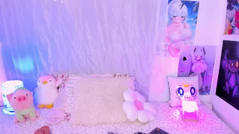 Snapshot of megan_yagami chatting on 10.08.25 Megan online show from 10.08.25