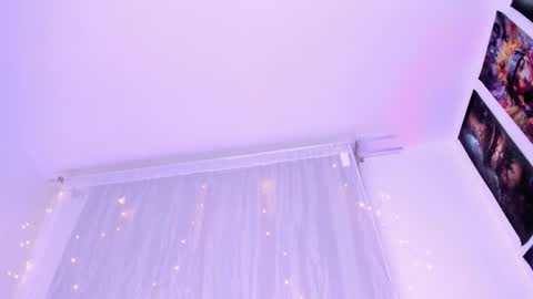 Snapshot of megan_yagami chatting on 11.06.25 Megan online show from 11.06.25