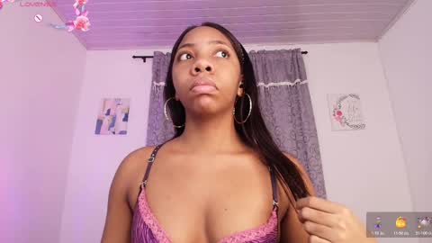 Snapshot of meganbarko chatting on 11.16.25 megan online show from 11.16.25