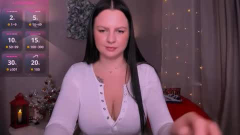 Meganberry online show from 12.17.25