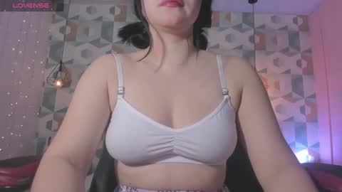 Megan  online show from 03.11.25