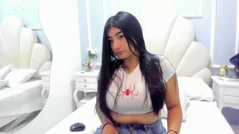 megancooperss online show from 09.24.25