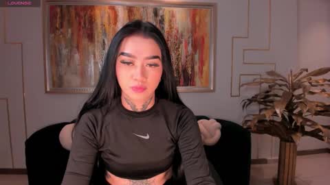 Megan Cross online show from 11.26.25