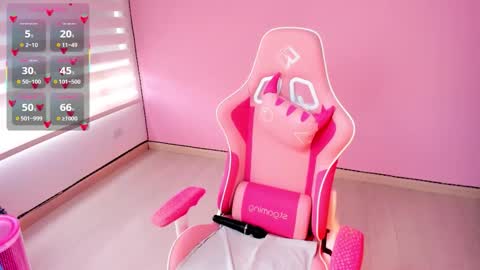 Snapshot of megankitty666 chatting on 10.06.25 Megan online show from 10.06.25