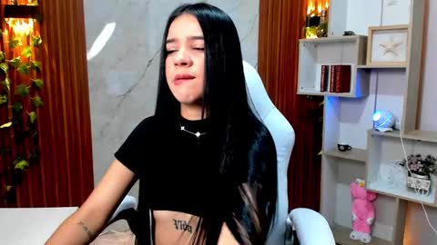 meganlara online show from 09.13.25