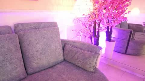 Megan Lowell online show from 03.05.26