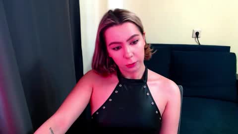 Snapshot of meganluss chatting on 11.05.25 meganluss online show from 11.05.25