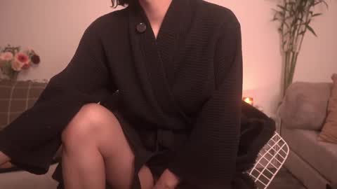 Snapshot of meganmei666 chatting on 09.30.25 for more 3 online show from 09.30.25