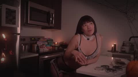 Snapshot of meganmei666 chatting on 10.31.25 for more 3 online show from 10.31.25