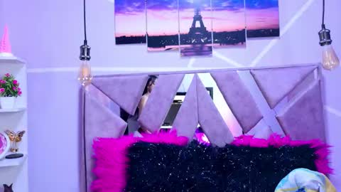 Megann Noa  online show from 11.11.25