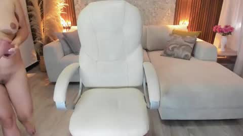 Megan  online show from 12.16.25