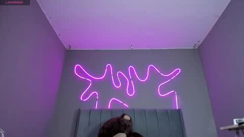 meganpeach_ online show from 11.19.25