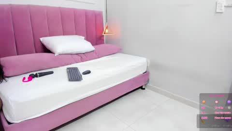 Megan  online show from 11.25.25