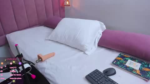 Megan  online show from 03.10.26