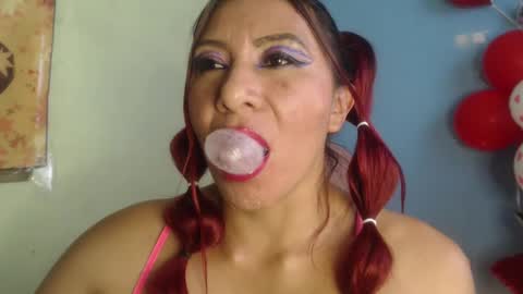 megara_love online show from 02.17.25