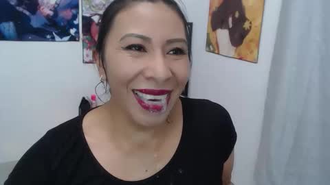 Snapshot of megara_love chatting on 04.28.26 megara_love online show from 04.28.26