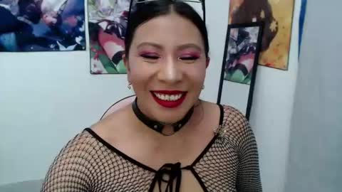 Snapshot of megara_love chatting on 06.23.26 megara_love online show from 06.23.26