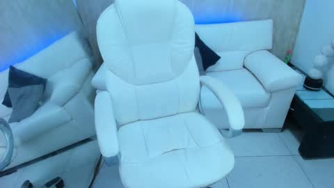 meggan online show from 01.16.25