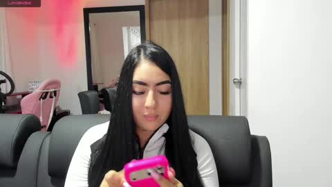 Meggan Independent model online show from 01.16.26