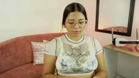 Snapshot of meggan_greey chatting on 06.15.26 Your best slave online show from 06.15.26